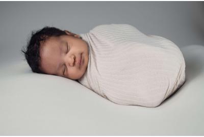 How To Swaddle A Baby: Everything You Need To Know 