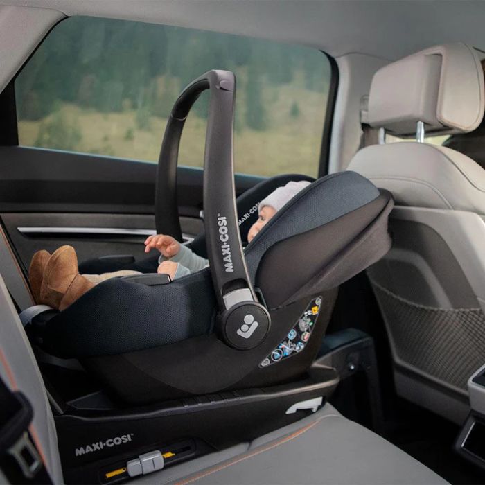 Maxi cosi 2025 cabriofix blue